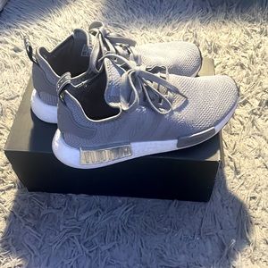 ADIDAS Original NMD_R1 W Size 8 1/2 Women's GREY